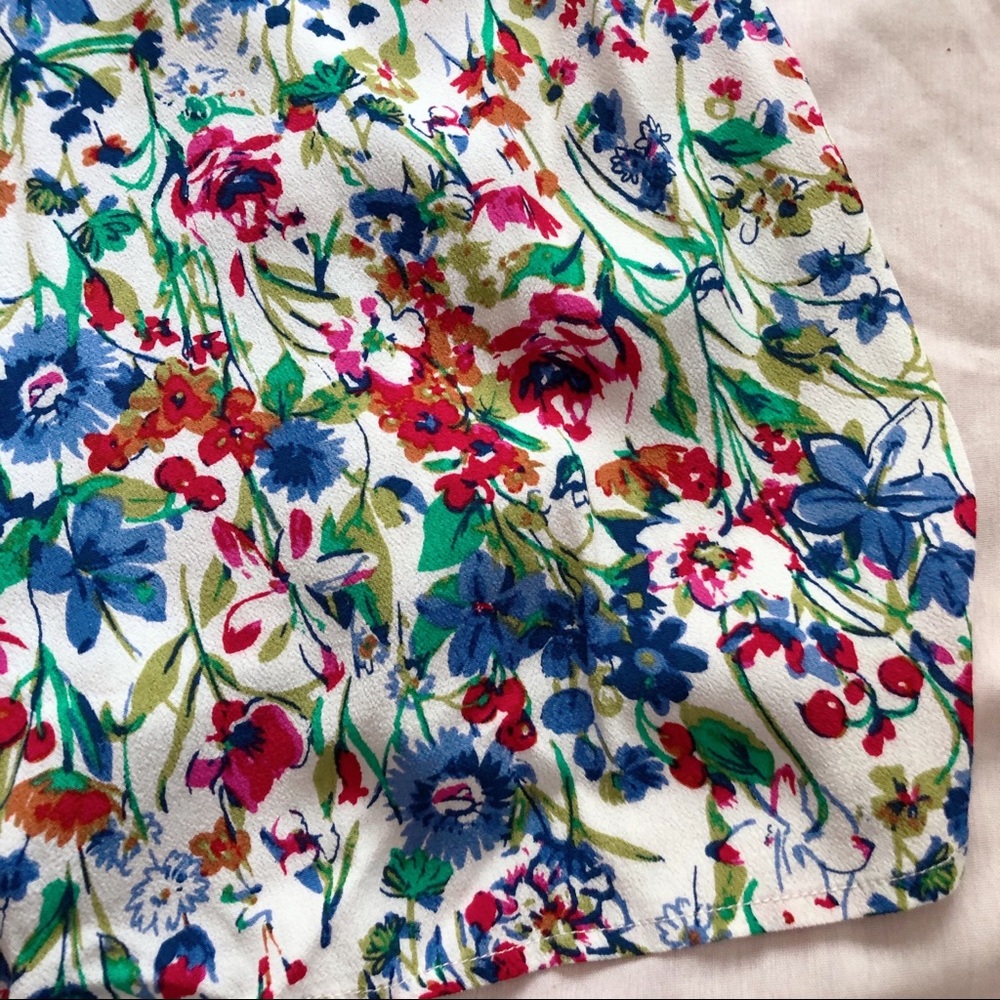 2bella ⋆ floral romper - Picture 3 of 7